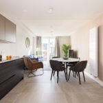 Modern short term apartments in Leeds City Centre, ideal for business and leisure stays near shops, offices, transport, and top attractions.