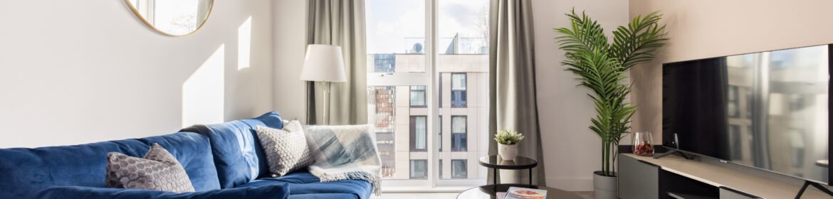 Short Term Apartments Leeds For Short & Long Stays | Urban Stay Modern short term apartments in Leeds City Centre, ideal for business and leisure stays near shops, offices, transport, and top attractions.