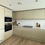 Modern holiday rentals Uxbridge West London. Book corporate accommodation and furnished short lets for holiday makers and business travellers. Book Now