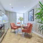 Luxury holiday rentals in Luton near the airport, business parks, and attractions. Perfect for short stays and corporate travel. Book Now
