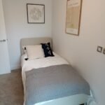 Modern holiday rentals Uxbridge West London. Book corporate accommodation and furnished short lets for holiday makers and business travellers. Book Now