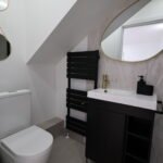 Stay at Short Let Apartments Farnborough with garden, parking, and modern amenities. Perfect for business & leisure near transport links.
