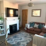 Stylish 2-bedroom Holiday Apartments Crawley, perfect for business and leisure. Close to transport links, shopping, and local attractions.