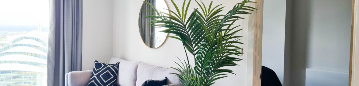 Corporate Rentals Manchester For Short & Long Stays |Urban Stay Corporate Rentals Manchester in the Northern Quarter available now for short lets, relocation, and weekend getaways. Book the Cheapest Rates