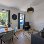 Book Serviced Apartments High Wycombe near Buckinghamshire New University & Wycombe Hospital. We Offer The Best Corporate Rates!