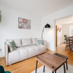 Fully furnished short let accommodation Manchester. A 3-bed house for 7 adults. Ideal for contractors, relocations, families, and students.