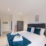 Book the best short let Serviced Accommodation St Albans near the city centre. Ideal for corporate relocations & shorts stays in Hertfordshire
