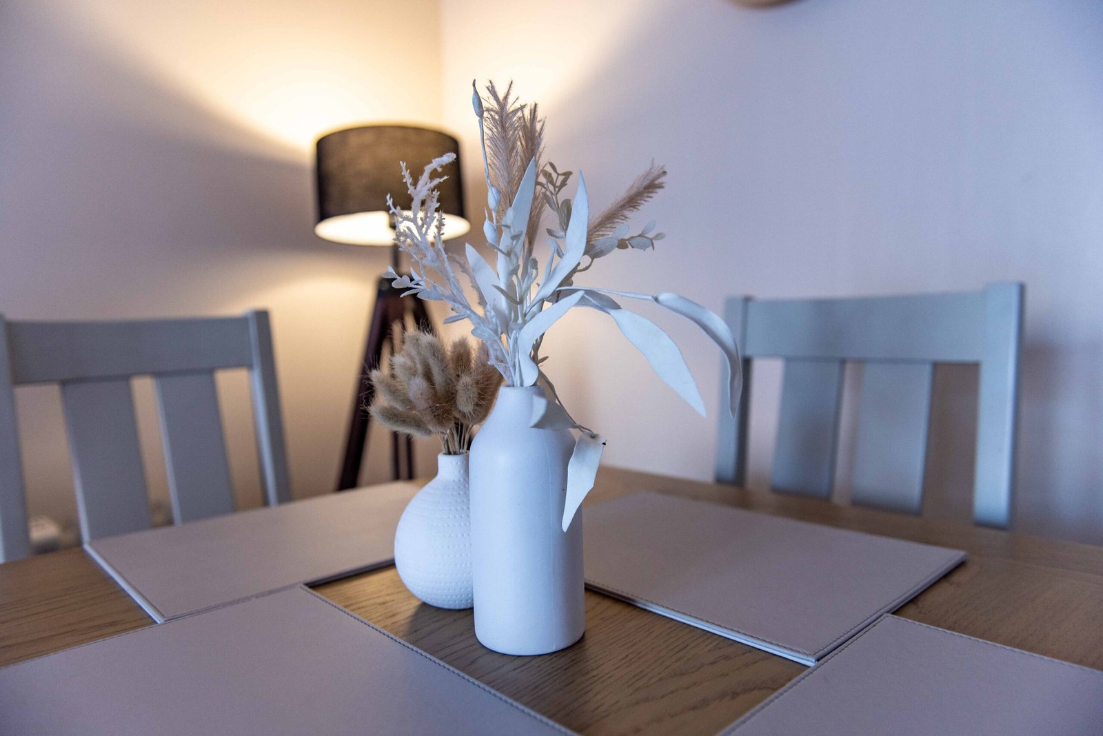 Group Accommodation Leeds UK – Call Lane Serviced Apartments Call-Lane-Serviced-Apartments-offers-cheap-Group-Accommodation-in-Leeds-City-Centre.-Book-our-furnished-2-bed-flat-for-1-week,1-month-or-more