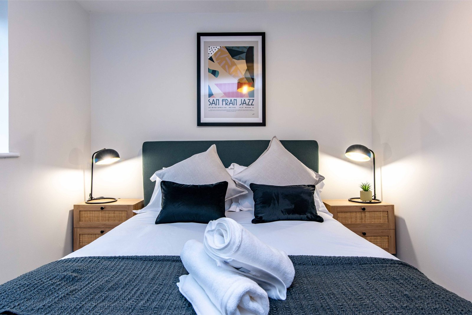 Fulford Serviced Apartments York – Short Lets Northeast England Book-our-furnished-Fulford-Serviced-Apartments-York-and-Cheap-Corporate-Accommodation-mnear-City-Centre,-Train-Station,-and-Leeds-Airport.-We-offer