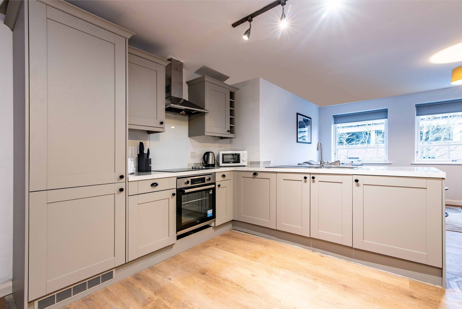 Fulford Serviced Apartments York – Short Lets Northeast England Book-our-furnished-Fulford-Serviced-Apartments-York-and-Cheap-Corporate-Accommodation-mnear-City-Centre,-Train-Station,-and-Leeds-Airport.-We-offer