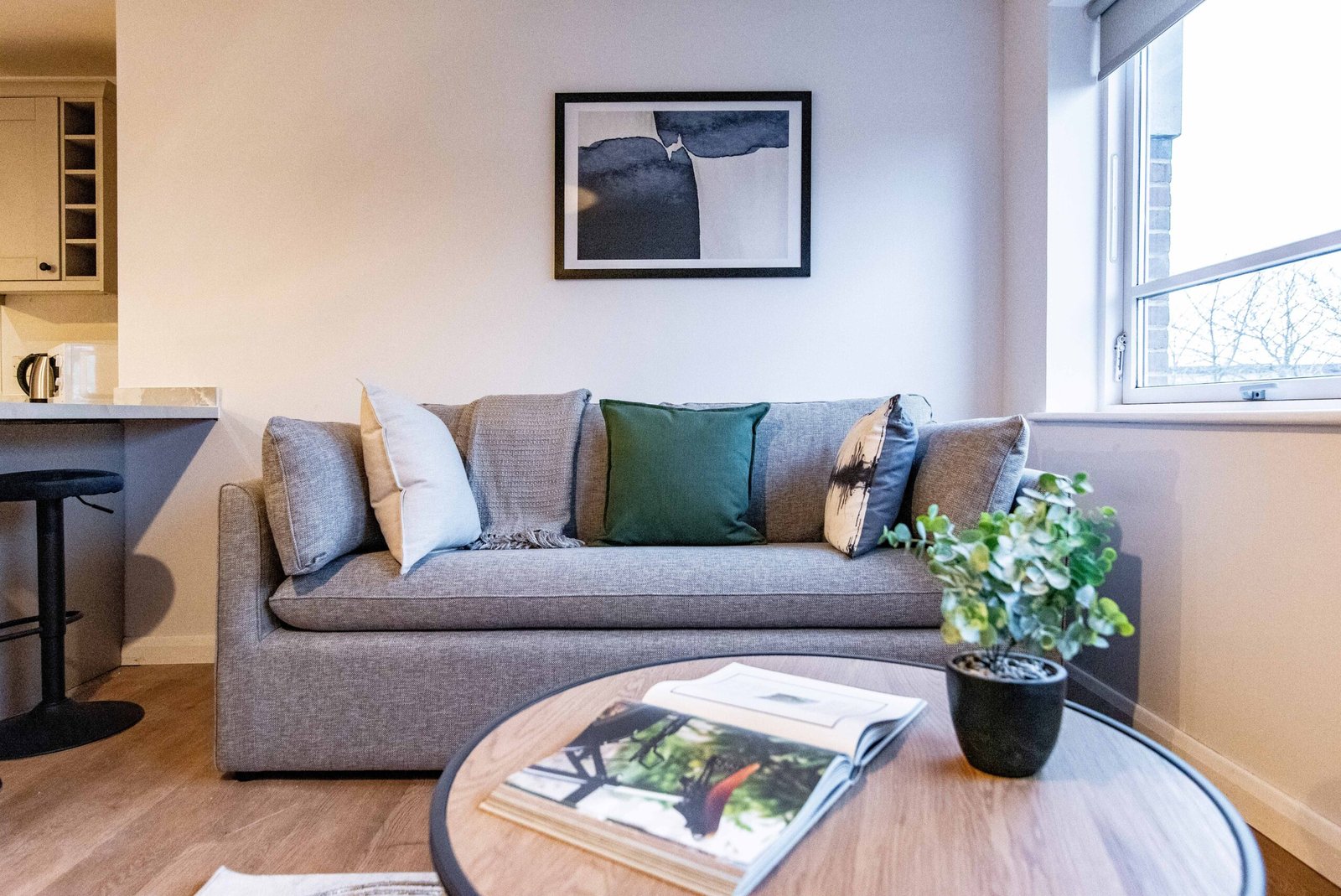 Fulford Serviced Apartments York – Short Lets Northeast England Book-our-furnished-Fulford-Serviced-Apartments-York-and-Cheap-Corporate-Accommodation-mnear-City-Centre,-Train-Station,-and-Leeds-Airport.-We-offer