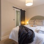 Book Short Term Apartments Liverpool near the Airport and South Parkway train station. The ideal serviced apartments for business travellers