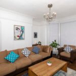 Book Serviced Apartments in Nottingham for contractors and business stays. Our 5-bed short let accommodation is suitable for groups of 10 guests