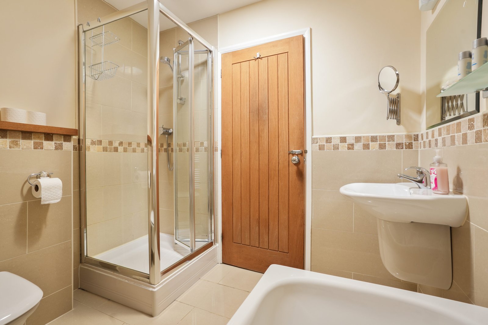 Holiday Cottages Devon – Ettiford Farm Accommodation Ilfracombe Book-stylish-Barn-Conversions-in-Devon!-Ettiford-Holiday-Cottages-in-Ilfracombe-are-near-North-Devon-National-Landscape-and-Exmoor-National-Park.