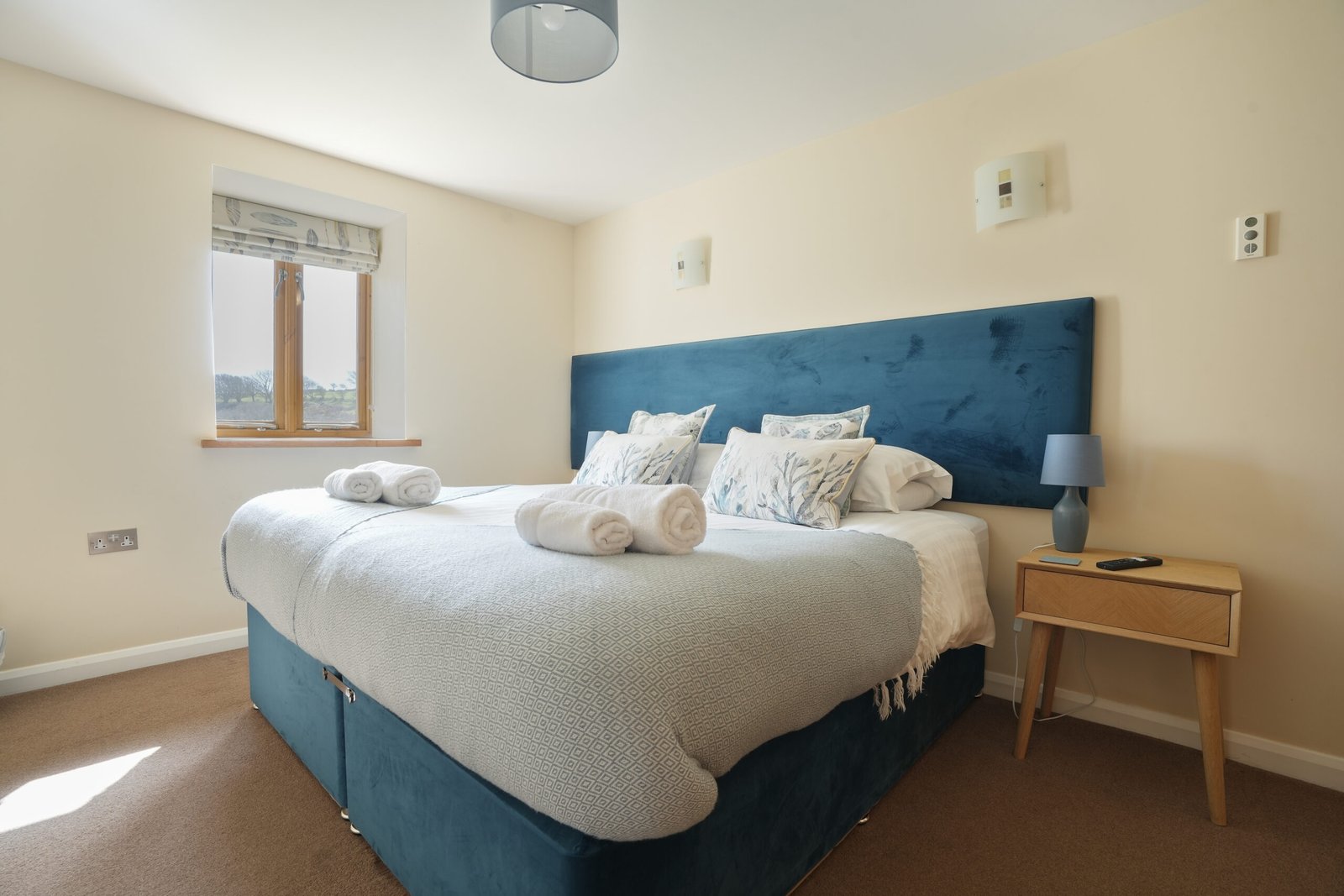 Holiday Cottages Devon – Ettiford Farm Accommodation Ilfracombe Book-stylish-Barn-Conversions-in-Devon!-Ettiford-Holiday-Cottages-in-Ilfracombe-are-near-North-Devon-National-Landscape-and-Exmoor-National-Park.