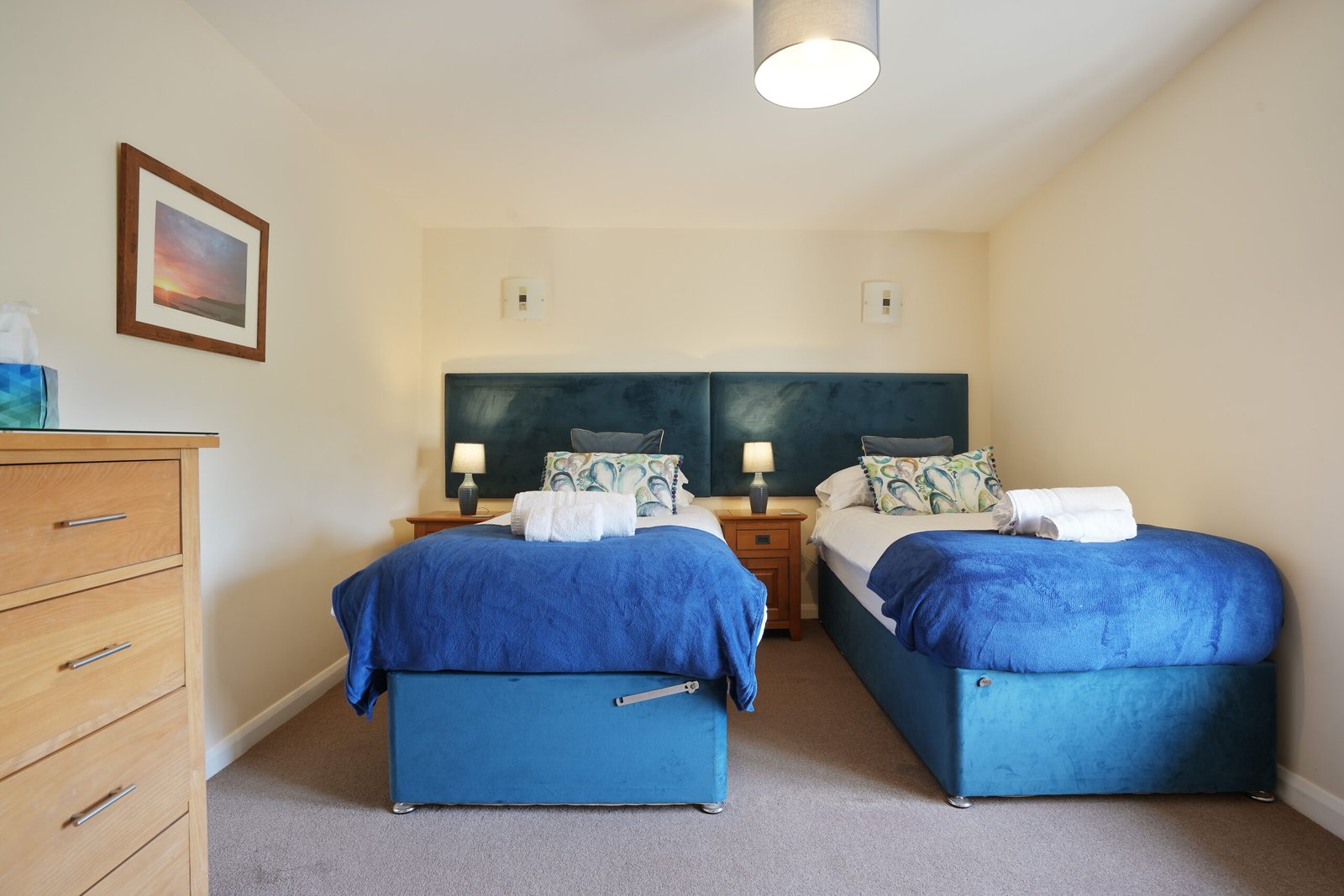 Holiday Cottages Devon – Ettiford Farm Accommodation Ilfracombe Book-stylish-Barn-Conversions-in-Devon!-Ettiford-Holiday-Cottages-in-Ilfracombe-are-near-North-Devon-National-Landscape-and-Exmoor-National-Park.