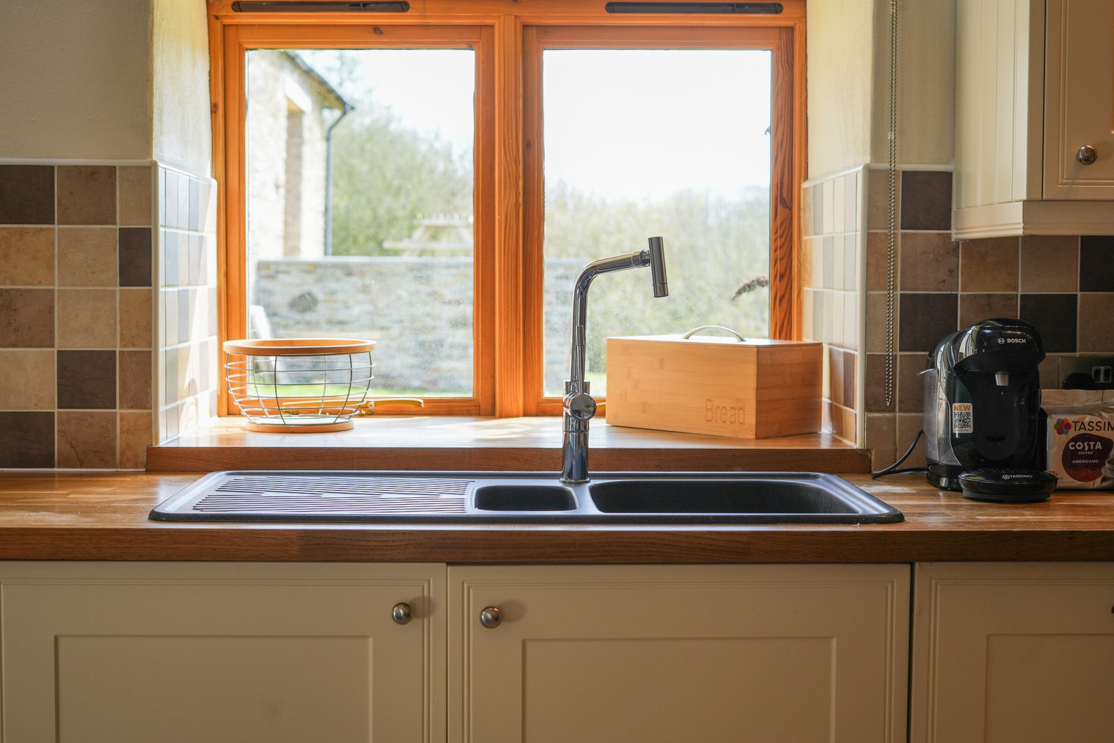 Holiday Cottages Devon – Ettiford Farm Accommodation Ilfracombe Book-stylish-Barn-Conversions-in-Devon!-Ettiford-Holiday-Cottages-in-Ilfracombe-are-near-North-Devon-National-Landscape-and-Exmoor-National-Park.