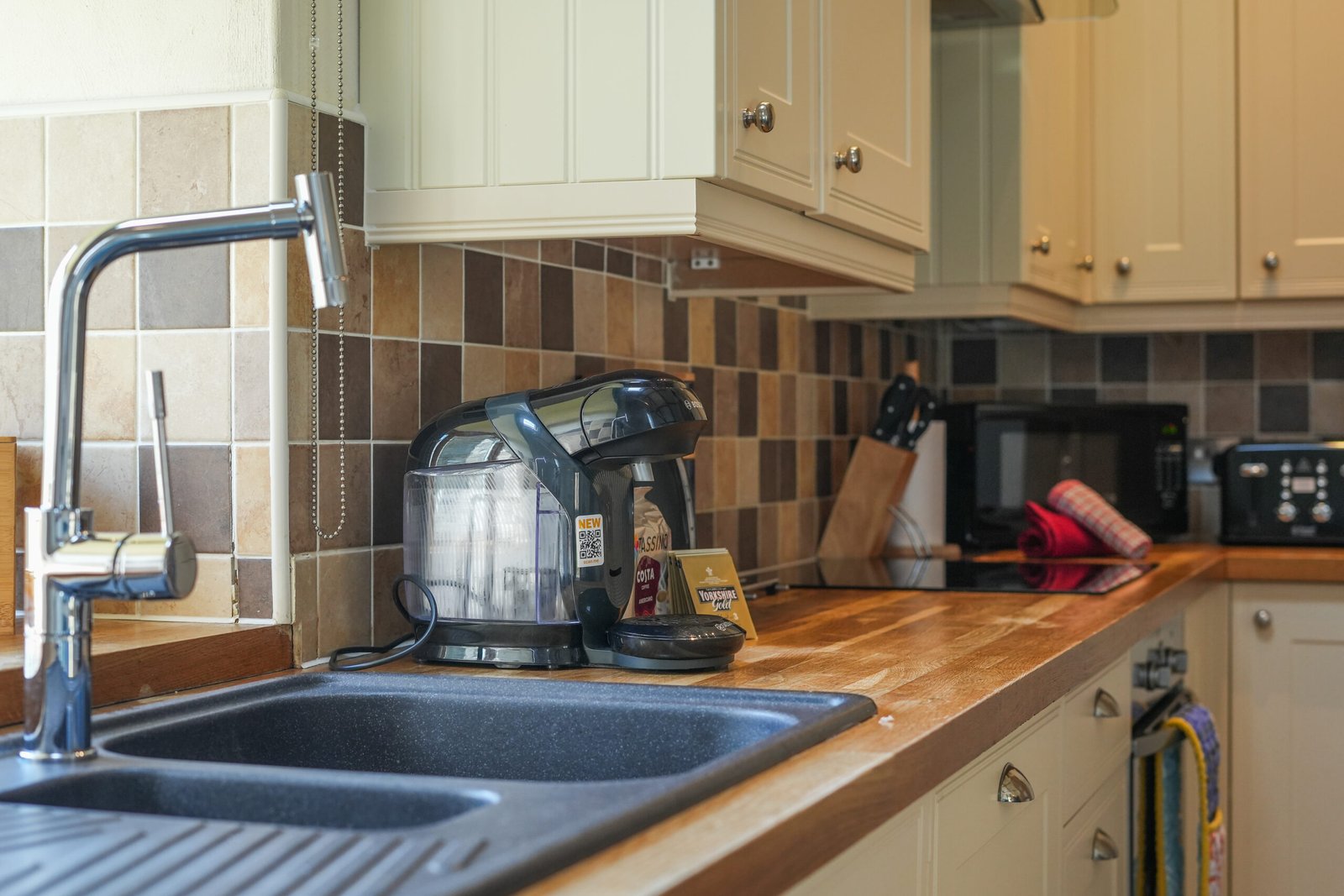 Holiday Cottages Devon – Ettiford Farm Accommodation Ilfracombe Book-stylish-Barn-Conversions-in-Devon!-Ettiford-Holiday-Cottages-in-Ilfracombe-are-near-North-Devon-National-Landscape-and-Exmoor-National-Park.