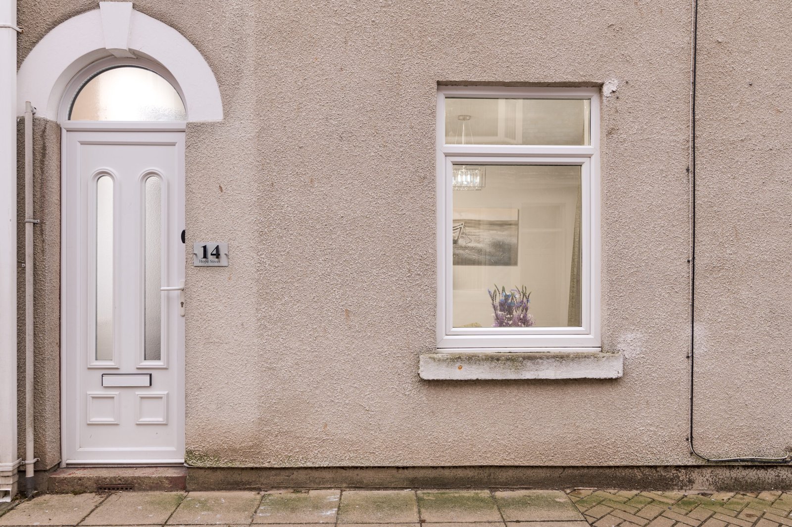 York Holiday Apartments for Short Lets and Corporate Relocation Book-the-best-York-Holiday-Apartments-for-business-stays-and-corporate-relocation.-Our-furnished-short-lets-in-North-Yorkshire-are-open-now