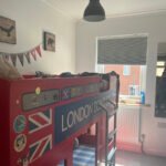 Book Bristol family accommodation with parking for 7 guests! Our holiday cottage offers a cheap hotel alternative for short and extended stays