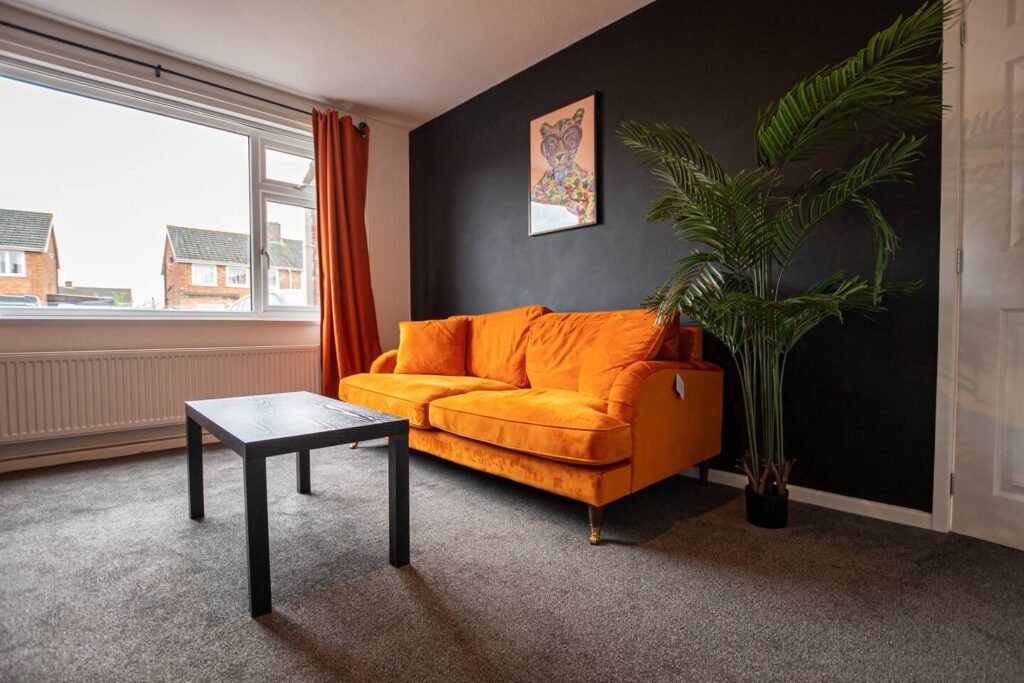 Hathersage Avenue House