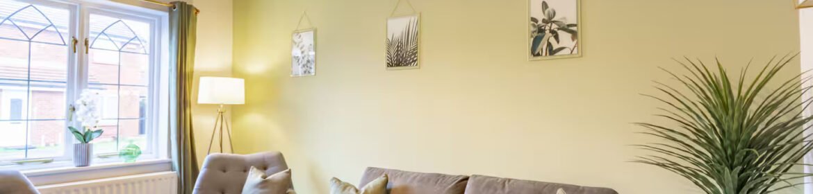 Book your cheap hotel alternative with our Short Term Rentals Nottingham. Our furnished 2-bed serviced apartments has free parking and Wifi