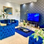 Book modern Serviced Accommodation in Gloucestershire for Corporate Lets and Holiday Getaways. We furnished flats with free parking