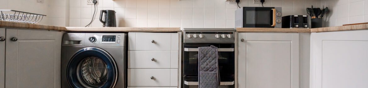 Book our Greater Manchester Corporate Lets today! Our fully furnished serviced Accommodation Ashton Under Lyne is cheaper than hotels.