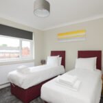 Book furnished Beeston Accommodation close to Nottingham City Centre, Midlands Airport, and Nottingham University. Cheap corporate rates!