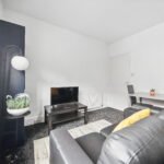 Modern Leeds serviced apartments near city centre and Leeds university. Ideal for business, study, and short stays with WiFi and self-catering.