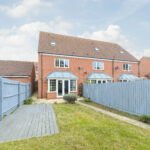 Book furnished short lets in Nottingham. 3-bed holiday cottage in West Bridgford with parking, garden & Wi-Fi. Near Trent Bridge & Nottingham Station