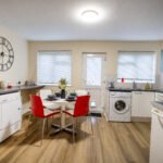 Stay at our Cheltenham Accommodation. Self-catering, short stay, and corporate accommodation close to Montpellier, trains and Racecourse.