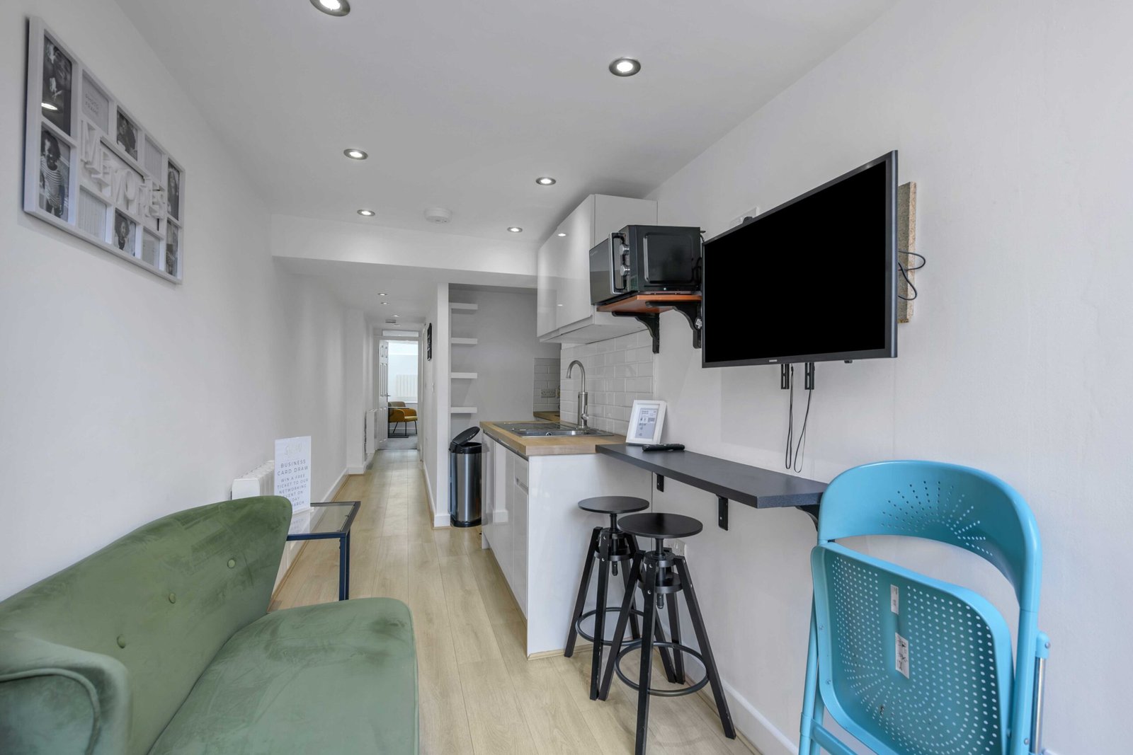Corporate Accommodation in Sheffield near Manchester Airport Book-cheap-corporate-accommodation-in-Sheffield-now!-Our-furnished-short-let-apartments-are-near-Sheffield-City-Centre-and-Manchester-Airport