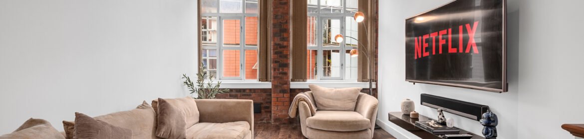 Stay at Executive Apartments Manchester near Northern Quarter, Piccadilly, Victoria Station and Manchester Arena. Book 2-bed apartments now