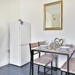 Book modern accommodation in West Ealing London. 2-bed flat with parking near Ealing Broadway and Heathrow for business or family stays.