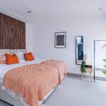 Book Selly Oak Apartments Birmingham with fast train links to the city centre, University of Birmingham, Cadbury World & QE Hospital.