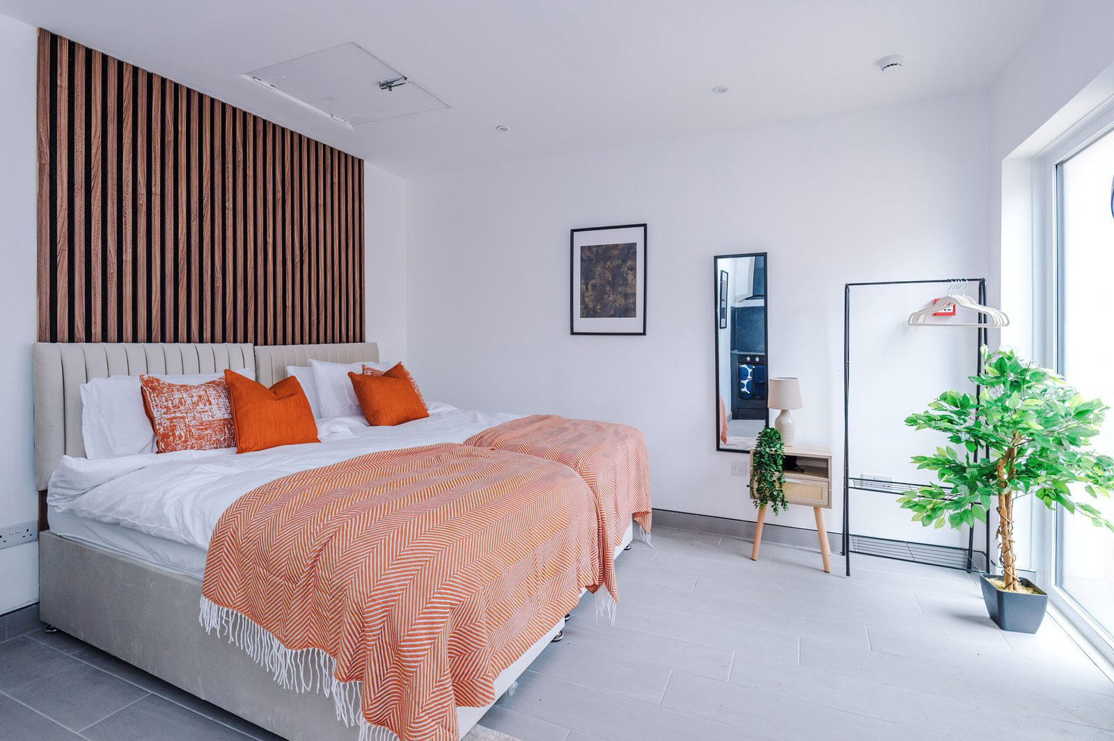 Serviced Apartments Birmingham Serviced Apartments - Birmingham | Urban Stay