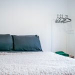 Corporate short let accommodation in Bolton with parking. Our three-bed serviced apartment is near the town centre and train station. Book NOw.