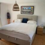 Book large pet friendly holiday cottages in Lincolnshire. This 6-bedroom house in Spalding is for up to 10 guests with parking and garden.