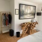 Book large pet friendly holiday cottages in Lincolnshire. This 6-bedroom house in Spalding is for up to 10 guests with parking and garden.