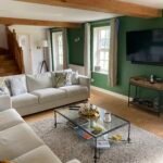 Book large pet friendly holiday cottages in Lincolnshire. This 6-bedroom house in Spalding is for up to 10 guests with parking and garden.