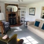 Book large pet friendly holiday cottages in Lincolnshire. This 6-bedroom house in Spalding is for up to 10 guests with parking and garden.