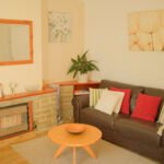 Stay in Leeds Short Let Rentals in Yeadon with Urban Stay. Modern apartments near transport links, business centres, and key attractions.Book Now