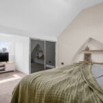 Big 3-bedroom Group Accommodation Manchester for families, friends, and business travellers. Ideal short stays self-catering and city access.