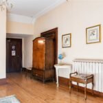 Luxury Wiltshire holiday cottages near Bath sleeping up to 26 guests. Ideal for group stays, weddings, events, and countryside retreats.