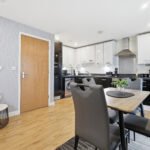 Large 2-bed Tottenham apartment in North London with kitchen and parking. Ideal for business travellers and short lets near Tottenham Stadium.