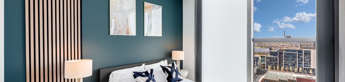 Milton Keynes Short Lets | Manhattan House Serviced Apartments Modern Milton Keynes short lets at The Hub. Executive serviced apartments near Milton Keynes city centre with parking and transport links