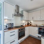 Modern Milton Keynes short lets at The Hub. Executive serviced apartments near Milton Keynes city centre with parking and transport links