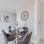 Modern Milton Keynes short lets at The Hub. Executive serviced apartments near Milton Keynes city centre with parking and transport links