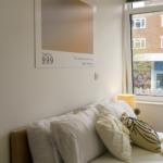 Stay at modern Hemel Hempstead Short Term Rentals. 3-bedroom apartment with kitchen, Wi-Fi, parking, and easy town centre access. Book now!